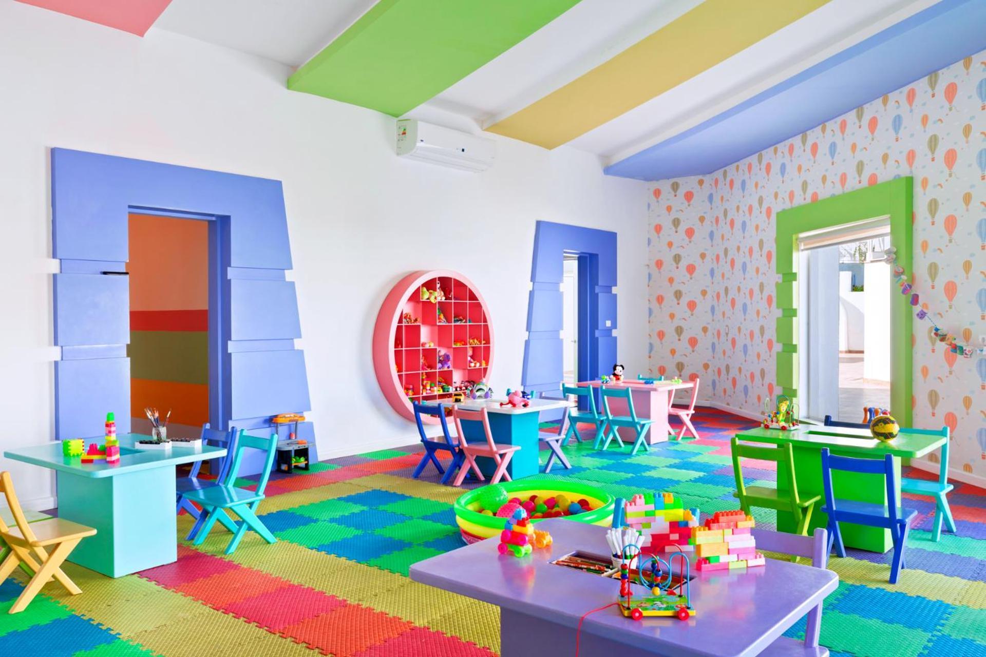 Pickalbatros Palace Sharm - "Aqua Park" Exterior photo A nursery school in Italy