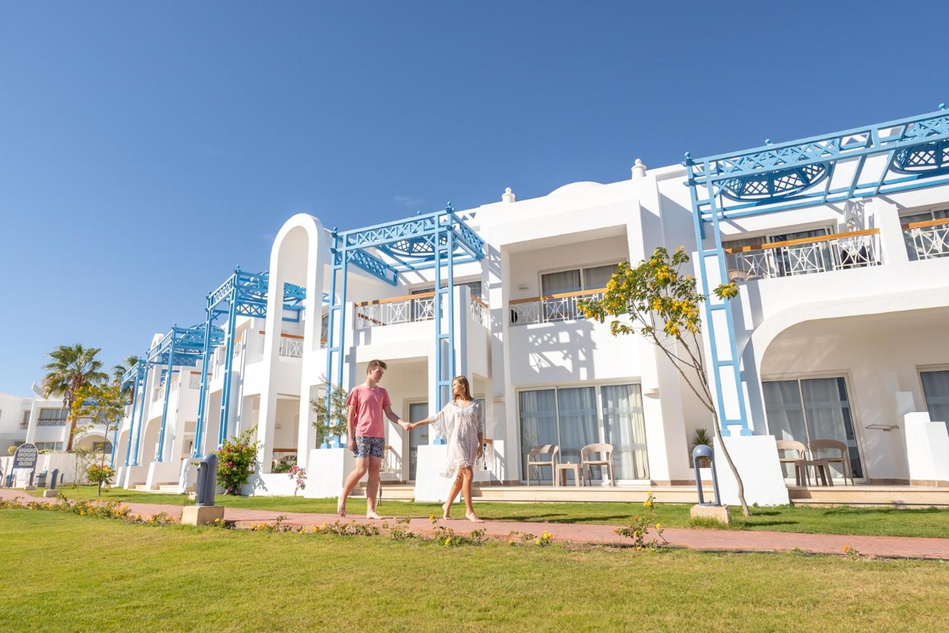 Pickalbatros Palace Sharm - "Aqua Park" Exterior photo A resort in Hurghada